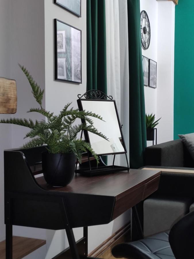 City-Center Apartment Пшемишъл Екстериор снимка